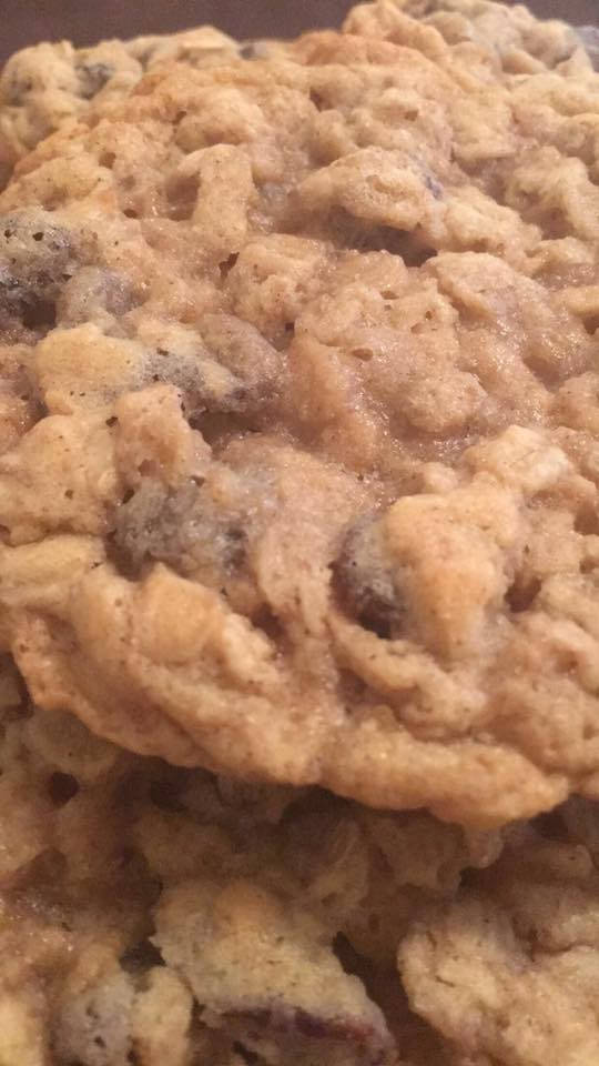 Oatmeal Raisin Cookies