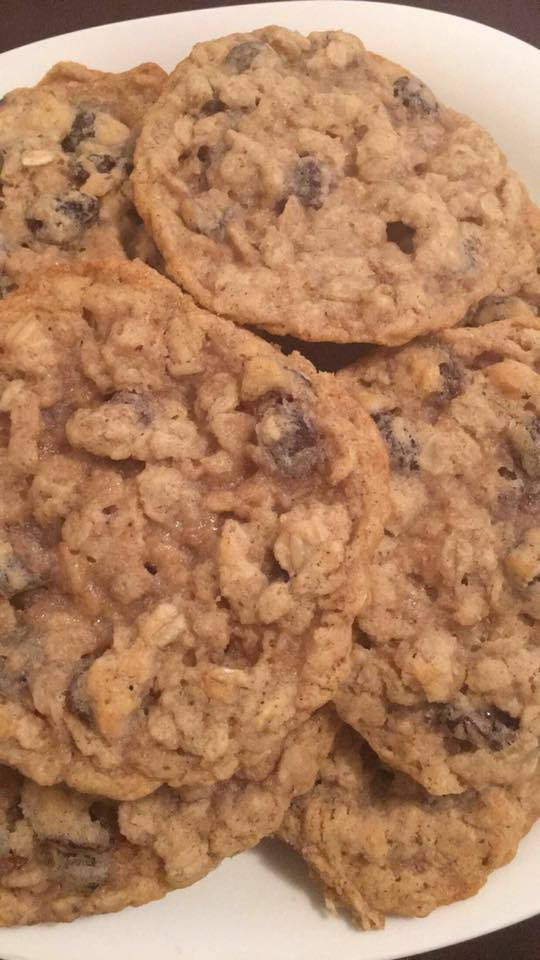 Oatmeal Raisin Cookies