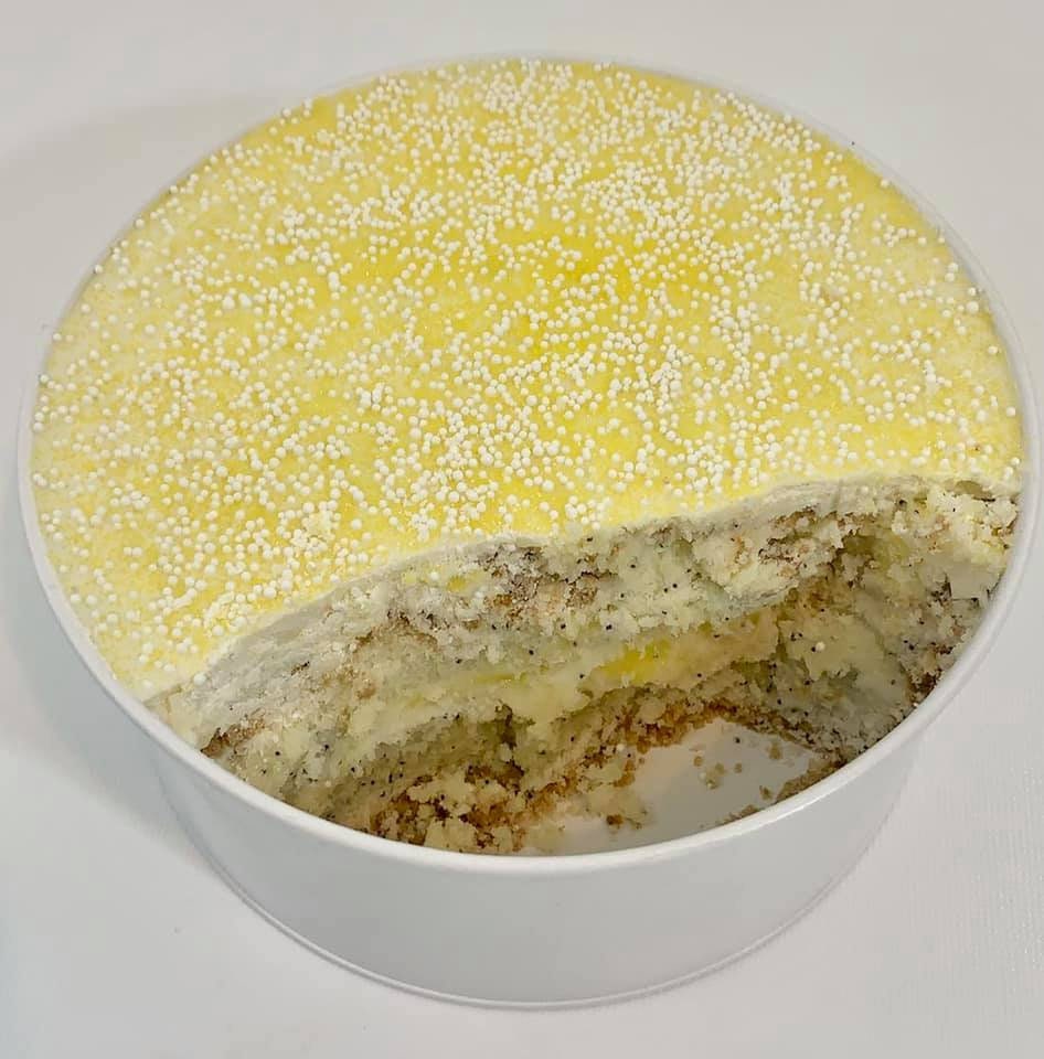 Infinity Tin Cake